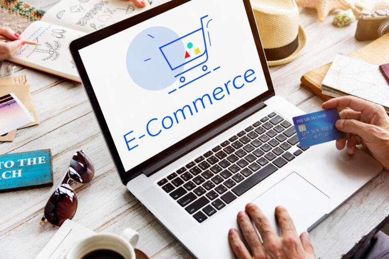 E-commerce – jak zacząć przygodę z własnym sklepem? Poradnik praktyka